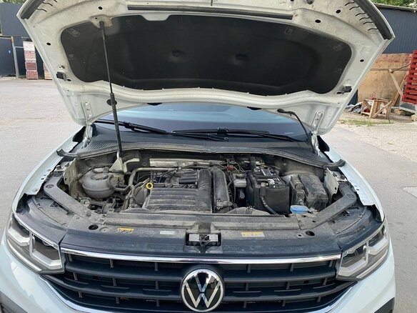 2021 Volkswagen Tiguan II Рестайлинг, белый, 2800000 рублей - вид 15