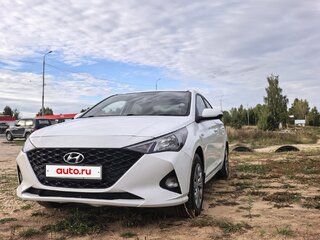 2020 Hyundai Solaris II Рестайлинг, белый, 1380000 рублей, вид 1