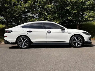 2023 Volkswagen Lamando L II, белый, 1700000 рублей, вид 4