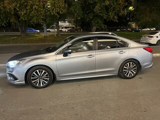 2018 Subaru Legacy VI Рестайлинг, серый, 1600000 рублей, вид 3