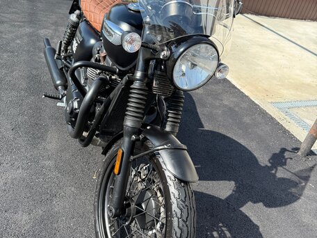 2017 Triumph Bonneville T100, чёрный, 700000 рублей, вид 3