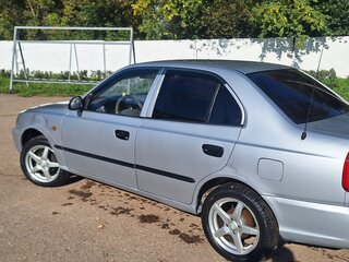 2005 Hyundai Accent II Рестайлинг, серебристый, 275000 рублей, вид 4