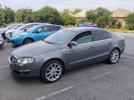 2008 Volkswagen Passat B6, серый, 570000 рублей, вид 1