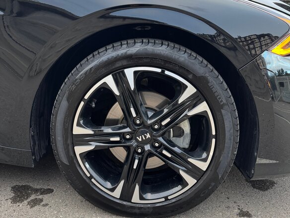 2020 Kia K5 III, чёрный, 2570000 рублей - вид 8