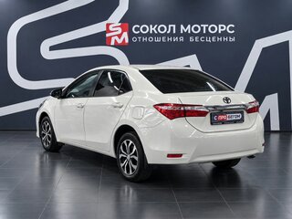 2013 Toyota Corolla XI (E160, E170, E180), белый, 1239900 рублей, вид 2