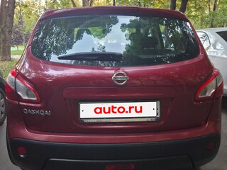 2011 Nissan Qashqai I Рестайлинг, красный, 1050000 рублей, вид 5