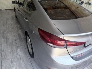 2016 Hyundai Elantra VI (AD), серый, 999999 рублей, вид 4