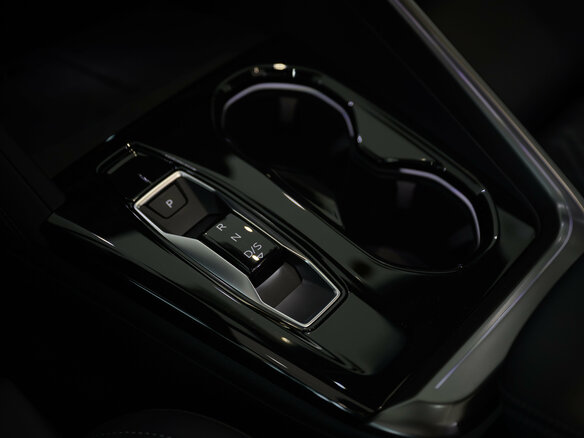 2026 Audi Q5 L III (GU), зелёный, 7540000 рублей - вид 21