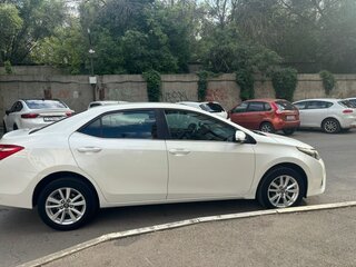 2014 Toyota Corolla XI (E160, E170, E180), белый, 1400000 рублей, вид 4
