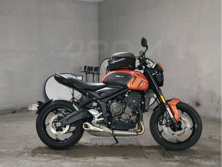 2023 Triumph Trident 660, оранжевый, 850000 рублей, вид 1