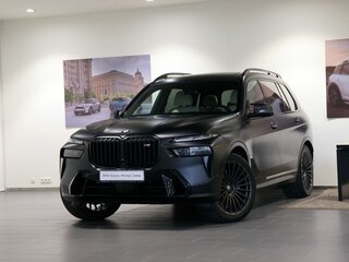 2023 BMW X7 M60i I (G07) Рестайлинг, чёрный, 12050000 рублей, вид 1