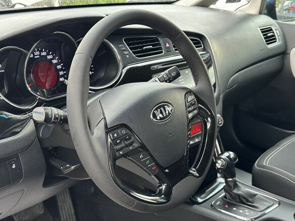 2015 Kia Ceed II Рестайлинг, синий, 1359000 рублей - вид 13