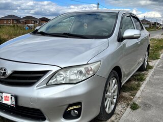 2012 Toyota Corolla X (E140, E150) Рестайлинг, серебристый, 1000000 рублей, вид 1