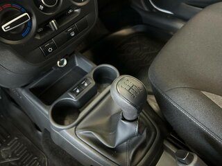 2026 Lada (ВАЗ) Granta Cross I Рестайлинг, белый, 1226000 рублей, вид 5