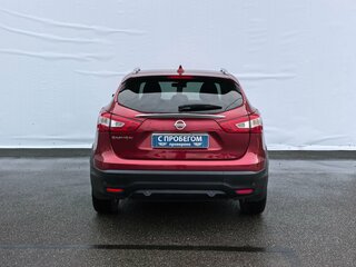 2017 Nissan Qashqai II, красный, 1700000 рублей, вид 5