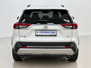 2021 Toyota RAV4 V (XA50), белый, 3250000 рублей, вид 3