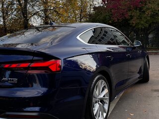 2020 Audi A5 Sportback 45 TFSI II (F5) Рестайлинг, синий, 3500000 рублей, вид 3