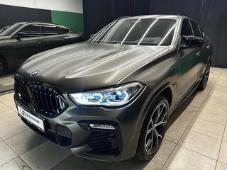 2020 BMW X6 40i III (G06), коричневый, 8190000 рублей, вид 3