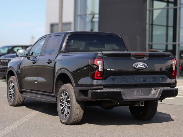 2026 Ford Ranger T6.2, чёрный, 6760000 рублей - вид 4