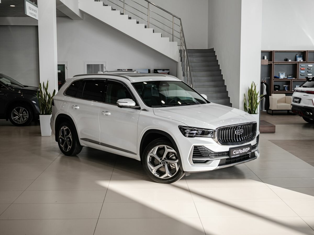 Открыть фотографии: Geely Monjaro I
