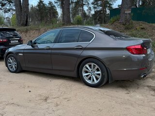 2013 BMW 5 серии 528i xDrive VI (F10/F11/F07), коричневый, 1800000 рублей, вид 5