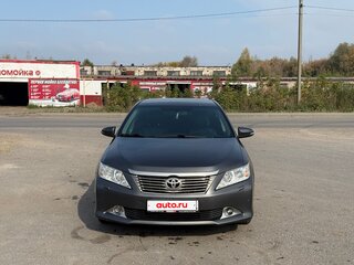 2012 Toyota Camry VII (XV50), серый, 1210000 рублей, вид 2