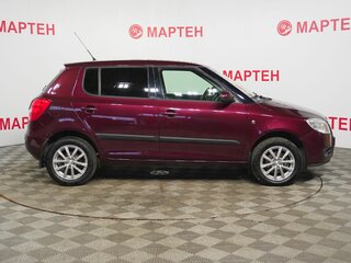 2010 Skoda Fabia II, красный, 599000 рублей, вид 4