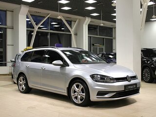 2018 Volkswagen Golf VII Рестайлинг, серый, 1390000 рублей, вид 3