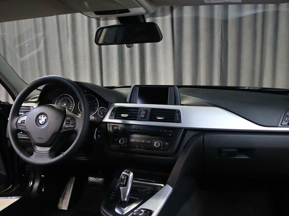 2013 BMW 3 серии 320i VI (F3x), чёрный - вид 4