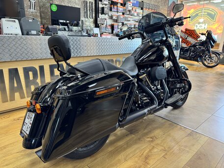 2023 Harley-Davidson Road King Special, чёрный, 2699000 рублей, вид 4