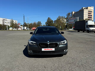 2013 BMW 5 серии 520i VI (F10/F11/F07), серый, 1860000 рублей, вид 4