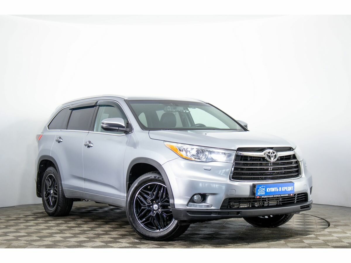 Открыть фотографии: Toyota Highlander III (XU50)