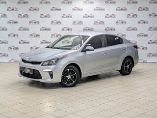 2018 Kia Rio IV, серебристый, 1349000 рублей, вид 1