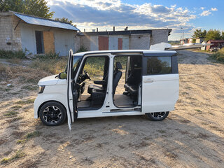 2018 Honda N-BOX II, белый, 860000 рублей, вид 3