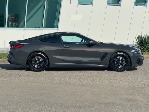 2019 BMW 8 серии 840d xDrive II (G14/G15/G16), серый, 7600000 рублей - вид 4