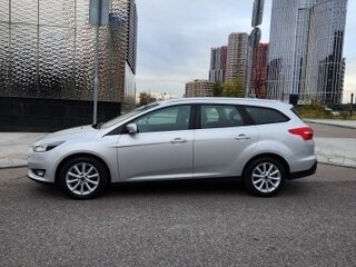 2019 Ford Focus III Рестайлинг, серебристый, 1990000 рублей, вид 4
