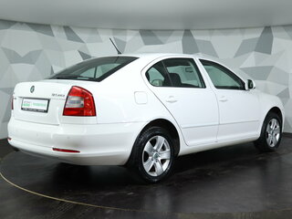 2013 Skoda Octavia II (A5) Рестайлинг, белый, 909000 рублей, вид 5