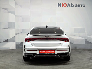 2021 Kia K5 III, белый, 2420000 рублей, вид 5