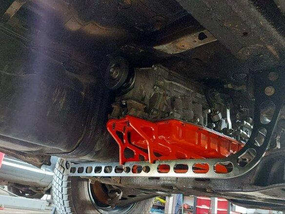 2013 Ford Transit, коричневый, 2000000 рублей - вид 10