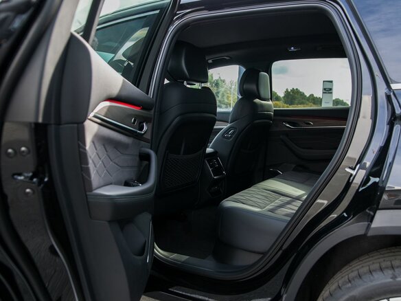 2026 Geely Monjaro I Рестайлинг, чёрный, 4905990 рублей - вид 12