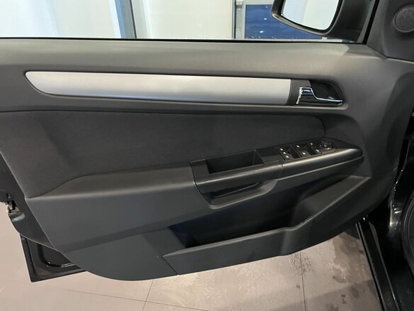 2013 Opel Astra H Рестайлинг, чёрный, 705000 рублей - вид 21