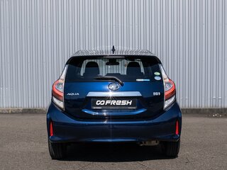 2018 Toyota Aqua I Рестайлинг 2, синий, 1245000 рублей, вид 4