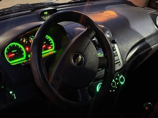 2007 Chevrolet Aveo I Рестайлинг, красный, 140000 рублей, вид 1