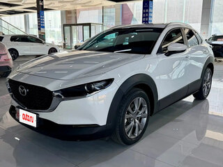 2023 Mazda CX-30 I, белый, 1990690 рублей, вид 3