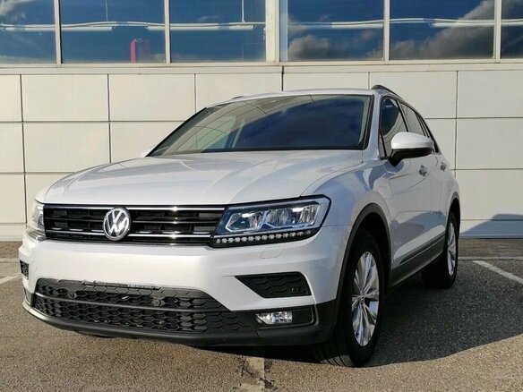 2020 Volkswagen Tiguan II, белый, 3000000 рублей