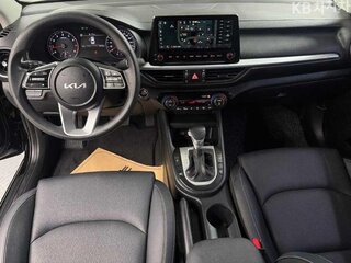 2022 Kia K3 II Рестайлинг, чёрный, 1770000 рублей, вид 5