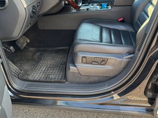 2008 Volkswagen Touareg I Рестайлинг, чёрный, 1350000 рублей, вид 4