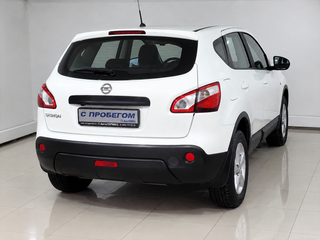 2013 Nissan Qashqai I Рестайлинг, белый, 1120000 рублей, вид 4