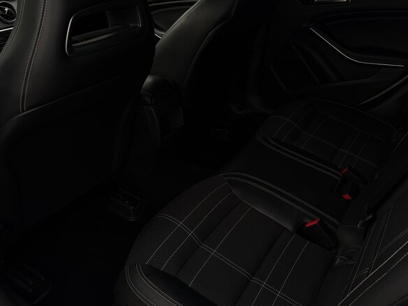 2015 Mercedes-Benz CLA 200 I (C117, X117), белый, 1680000 рублей - вид 12