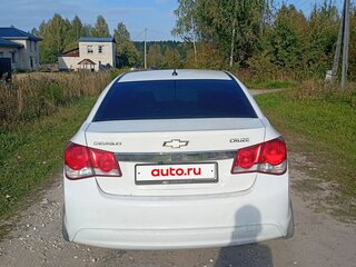 2013 Chevrolet Cruze I Рестайлинг, белый, 685000 рублей, вид 4